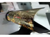 LG's 18-inch OLED display rolls-up like a newspaper