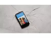 Motorola's Shatterproof Moto X Force Now Available From Over 400 Retail Stores