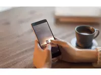 Now you can take photos with the fingerprint sensor on Redmi Note 3