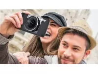 This is the Moto Z Hasselblad Camera Mod with freaking 10X Optical Zoom, may get announced at IFA 2016