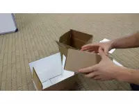 This is the fireproof return package for the Galaxy Note 7