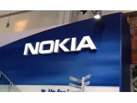 Nokia sues Apple in Germany and the US over 32 patent infringements 