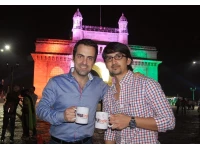 Hugo Barra Quits Xiaomi, Battery issues caused Note7 explosions, Apple sues Qualcomm and Uber now wants to drive Food