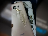 Samsung Galaxy J7 catches fire mid-air in Delhi-Indore flight, causes panic